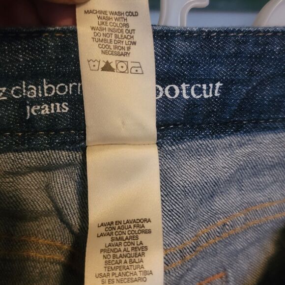 Liz Claiborne Women's Jeans Bootcut Dark Wash Size 10 Mid Rise - Picture 4 of 6